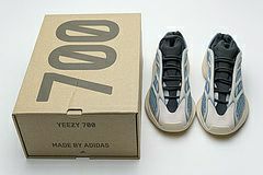 Picture of Yeezy 700 _SKUfc4224248fc